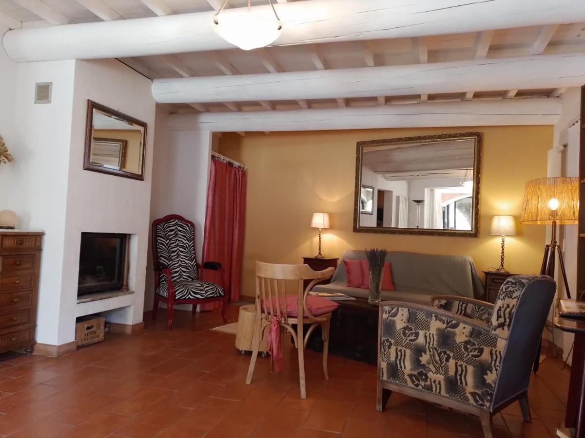 Charming Stone Villa With Pool & Garden Montaren-et-Saint-Médiers エクステリア 写真