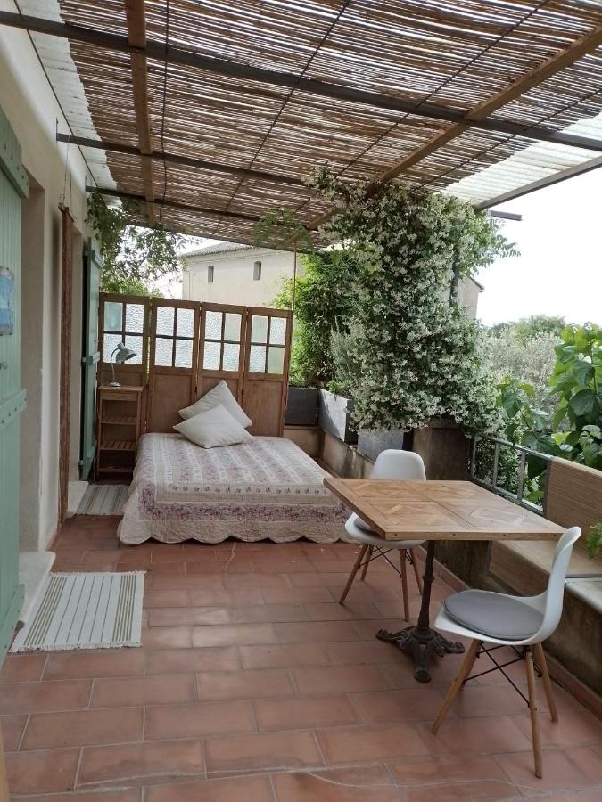 Charming Stone Villa With Pool & Garden Montaren-et-Saint-Médiers エクステリア 写真