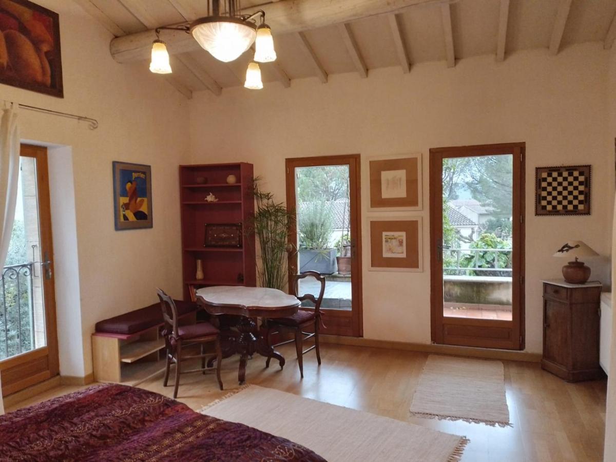 Charming Stone Villa With Pool & Garden Montaren-et-Saint-Médiers エクステリア 写真